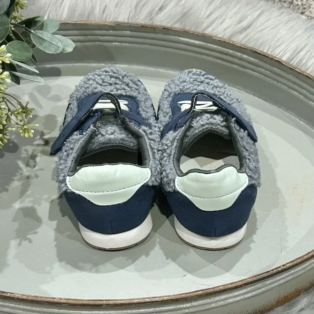 Open Edit Toddler Slip On Blue Plush Sneakers Toddler‎ Size 8